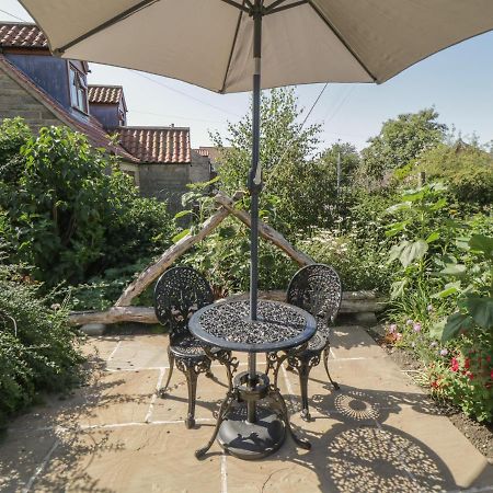 Yeoman'S Cottage Pickering Esterno foto