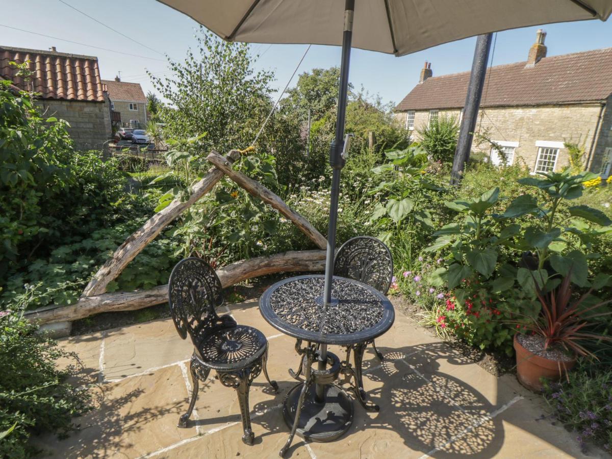 Yeoman'S Cottage Pickering Esterno foto